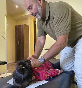 Quiropráctico para bebés